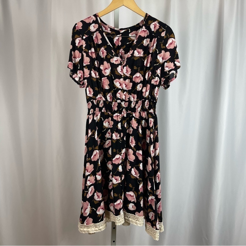Just Found Large Floral Crochet Cottagecore Boho Modest V Neck Dress